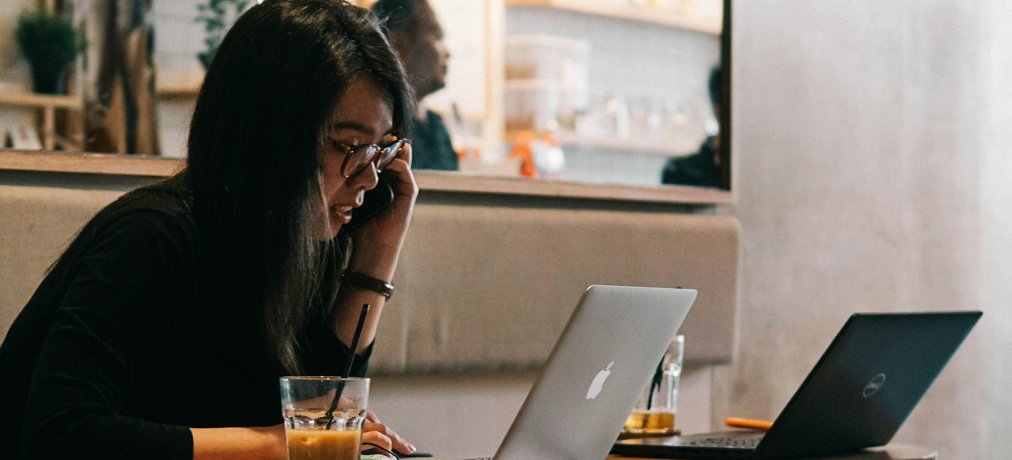 Uczyć się samodzielnie czy z lektorem online? Co wybrać na początku nauki hiszpańskiego?