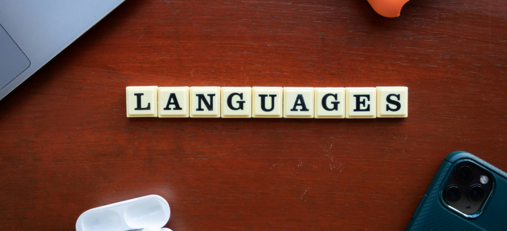 Bariera mówienia po hiszpańsku – 7 rzeczy, które blokują dorosłych (i jak to przełamać w 4 tygodnie)