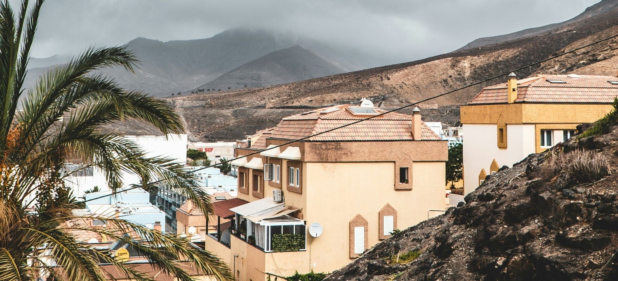 Hiszpański od zera – czego uczyć się w pierwsze 30 dni, żeby mówić w podróży